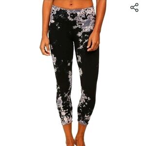 Hard Tail | Tie Dye Flat Top Leggings